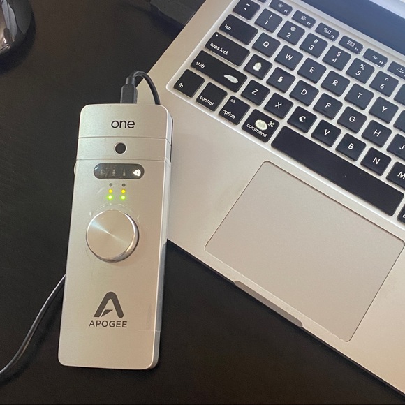 Apogee ONE-MAC Audio Interface/ Microphone - Silver Color With Original Box - Picture 2 of 5